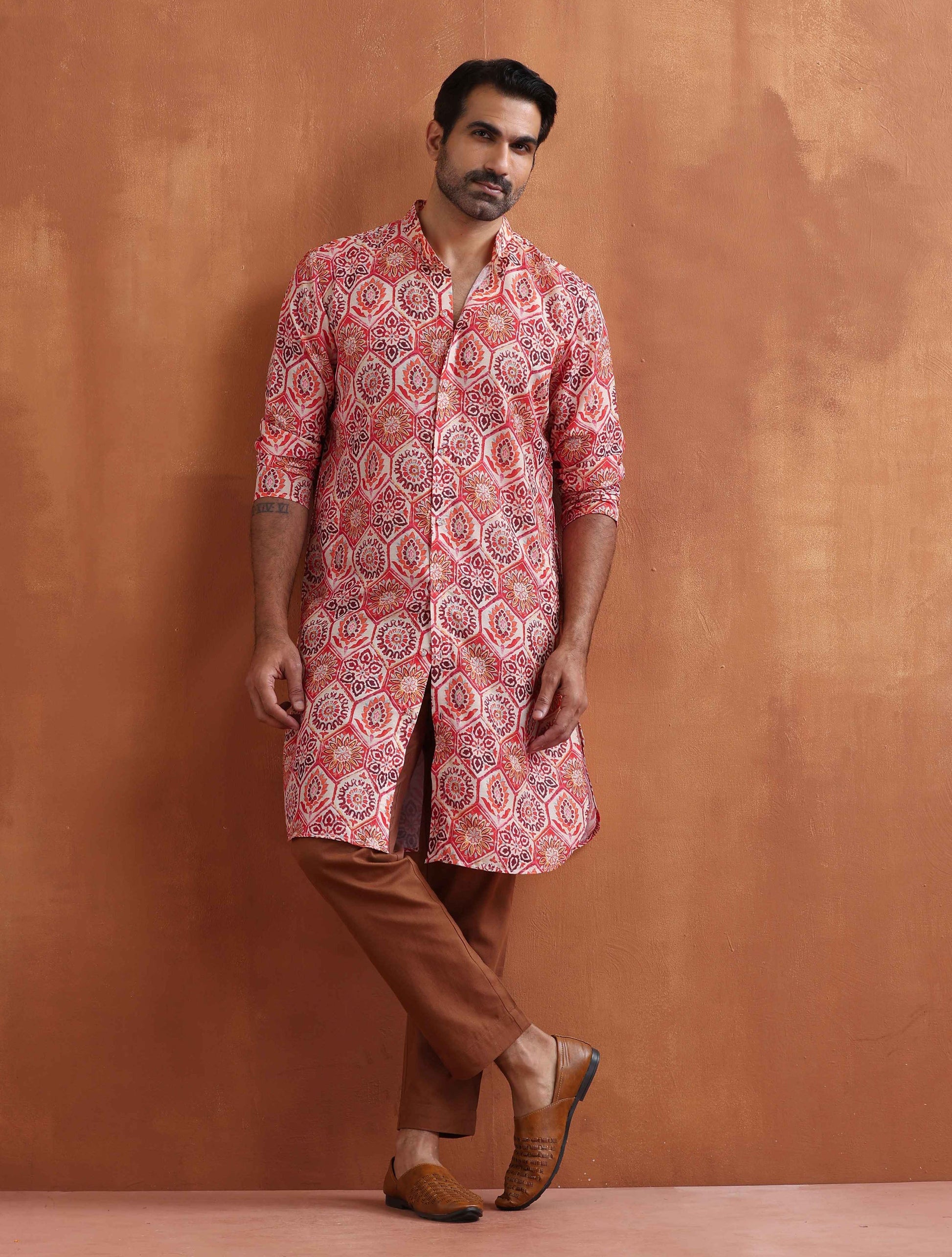 trueBrowns Men's Beige Printed Front Open Kurta | Swadesiicart