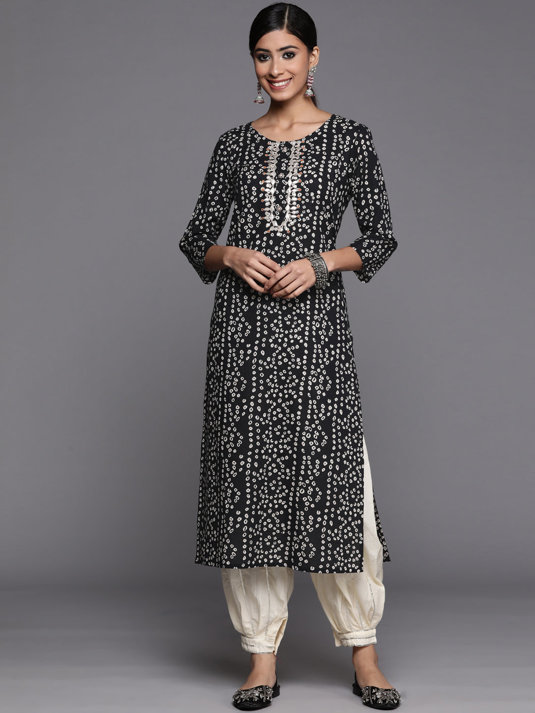 Varanga Black Printed Cotton Kurta Wity Embroidered Yoke | Swadesiicart