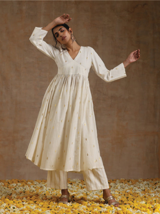 trueBrowns Ivory Gold Cotton Kalidar Kurta Set | Swadesiicart