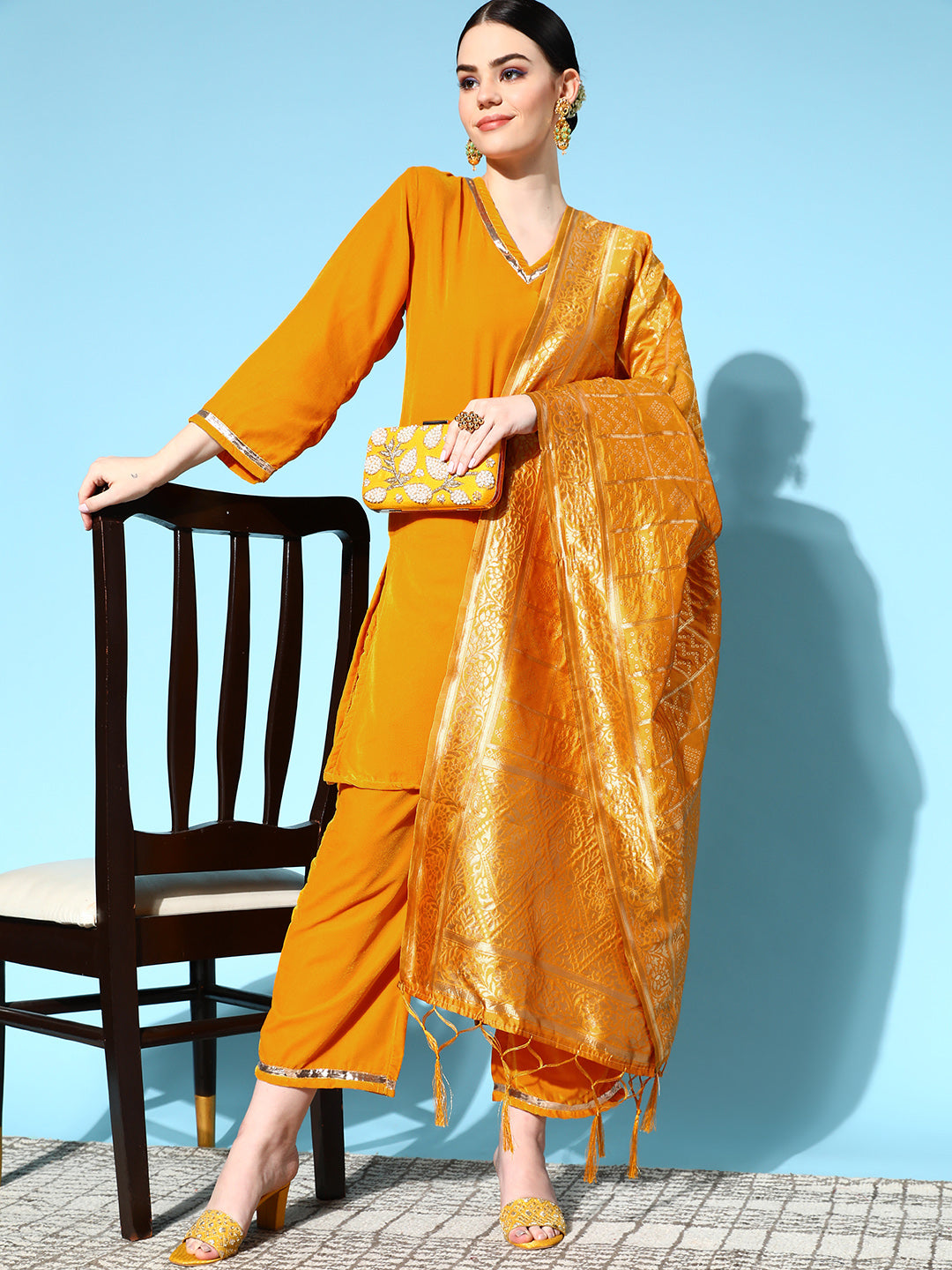InWeave Women's Mustard Velvet Kurta Set With Mustard Gold Dupatta - Swadesiicart