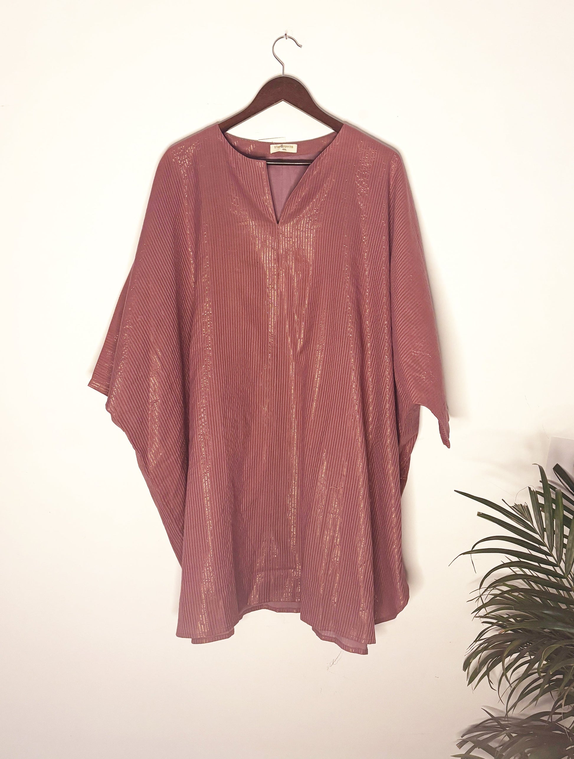 trueBrowns Lilac Metallic Top | Swadesiicart