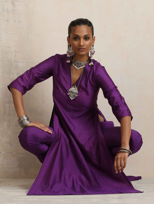 trueBrowns Purple Silk High Slit Kurta Set | Swadesiicart