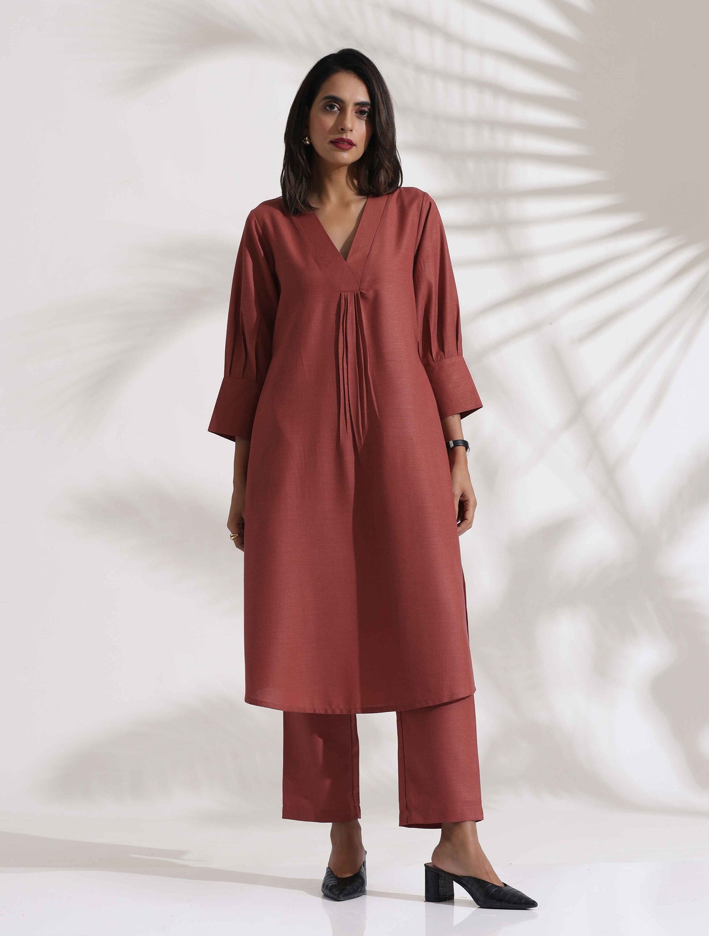 trueBrowns Pink Slub Kurta Set | Swadesiicart