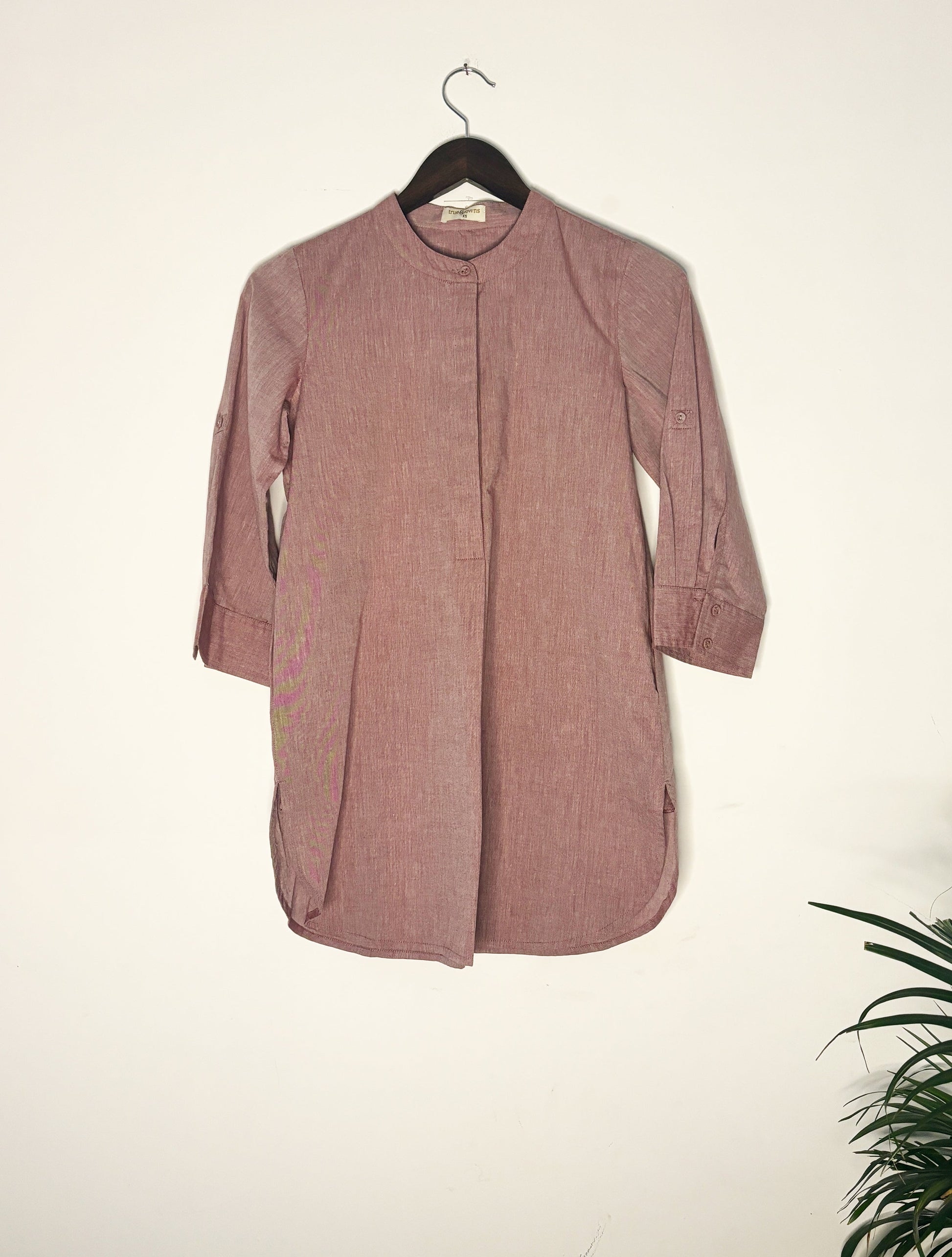 trueBrowns Pink Chambrey Top | Swadesiicart