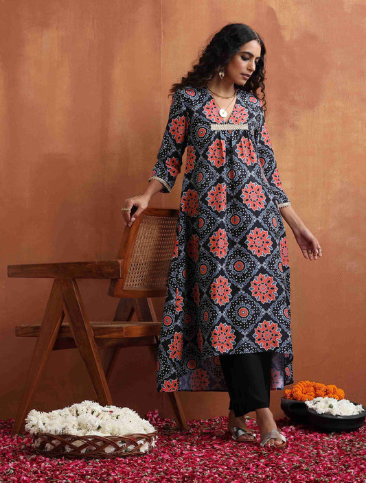 trueBrowns Black Ajrak Print Kurta Set | Swadesiicart