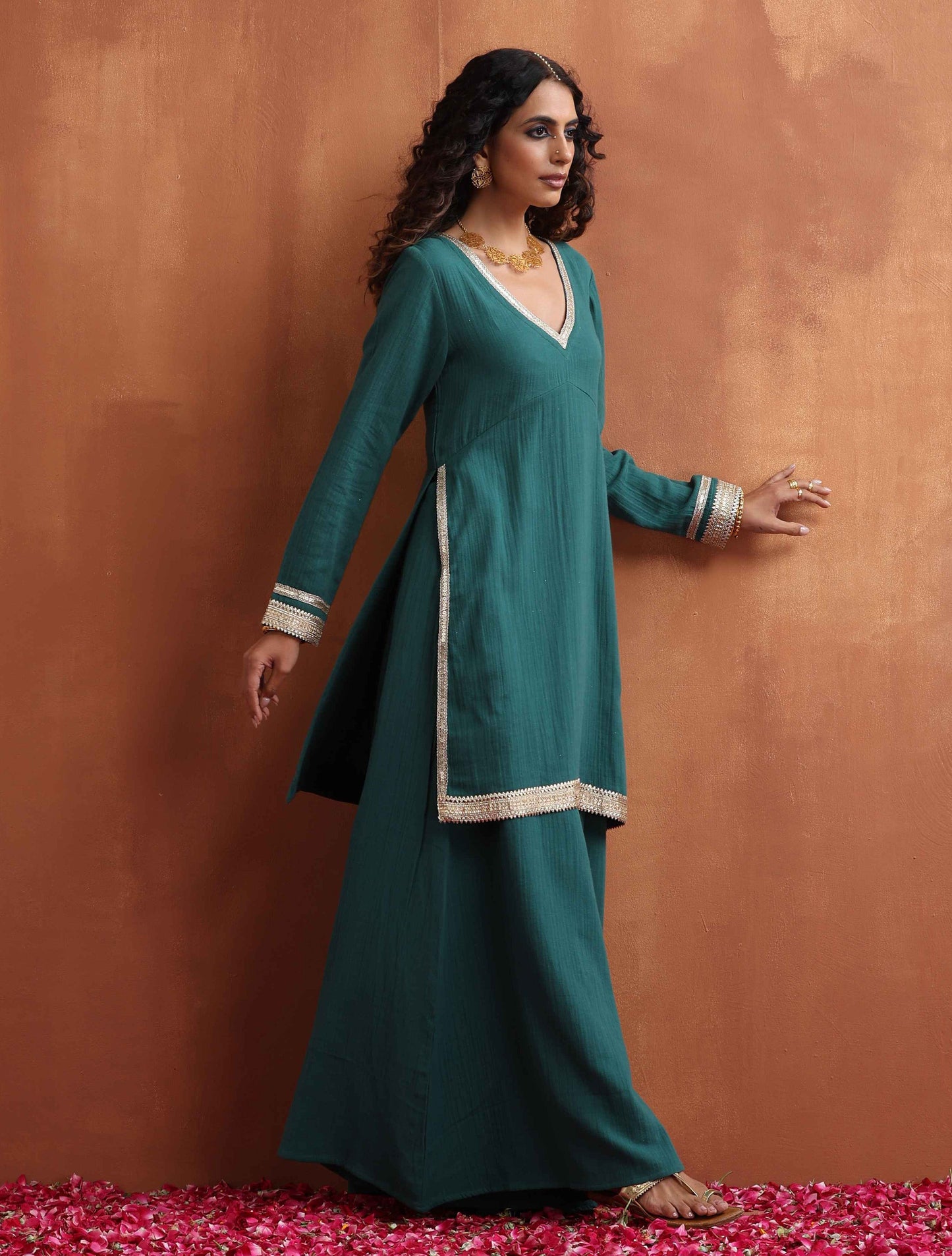 trueBrowns Green Cotton Sharara Set | Swadesiicart