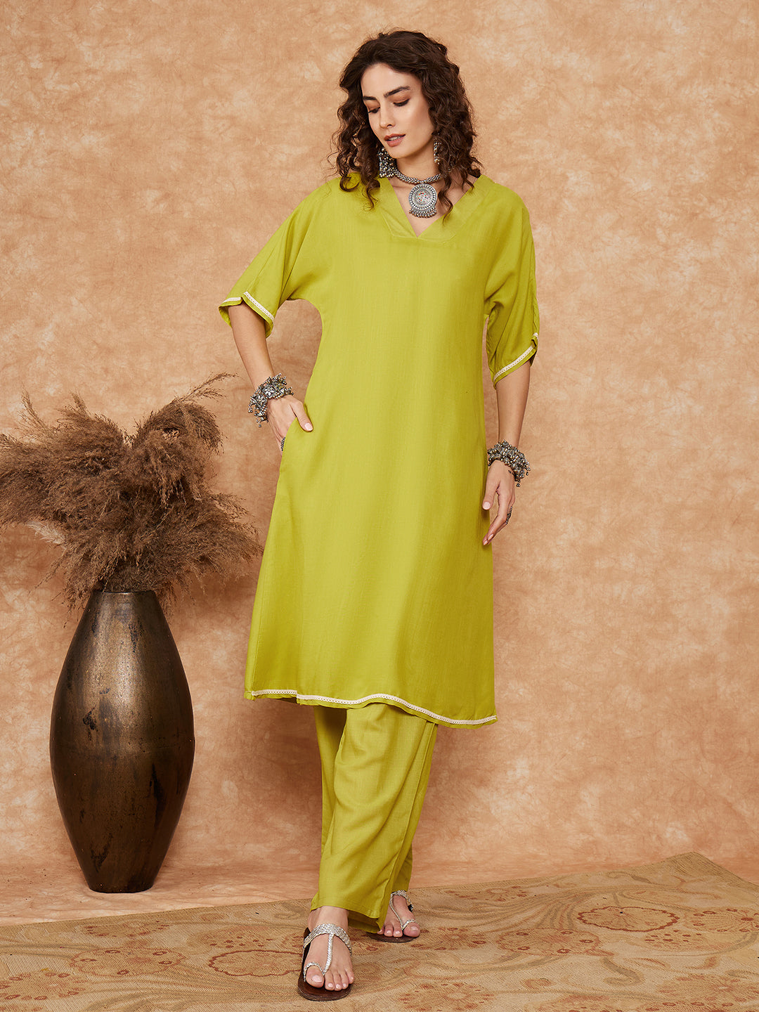 InWeave Women's Pear Green Solid Lace Work Kimono Sleeve Kurta Set - Swadesiicart