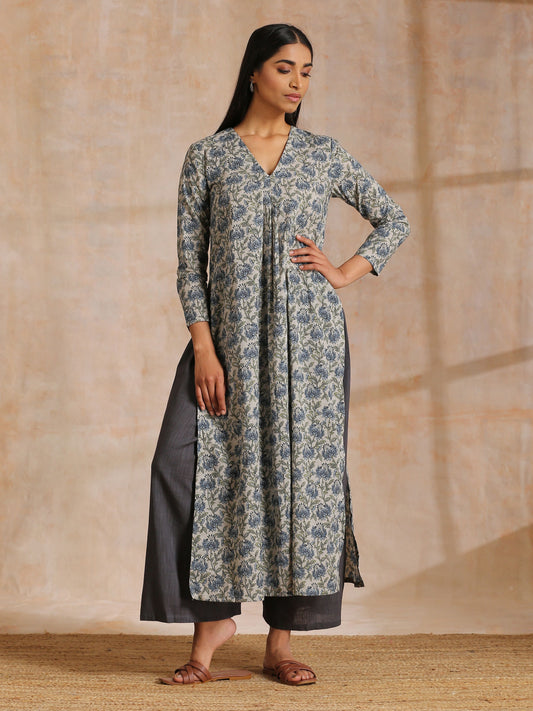 trueBrowns Blue Grey Overall Floral Block On White Print Cotton Kurta Pant Set | Swadesiicart