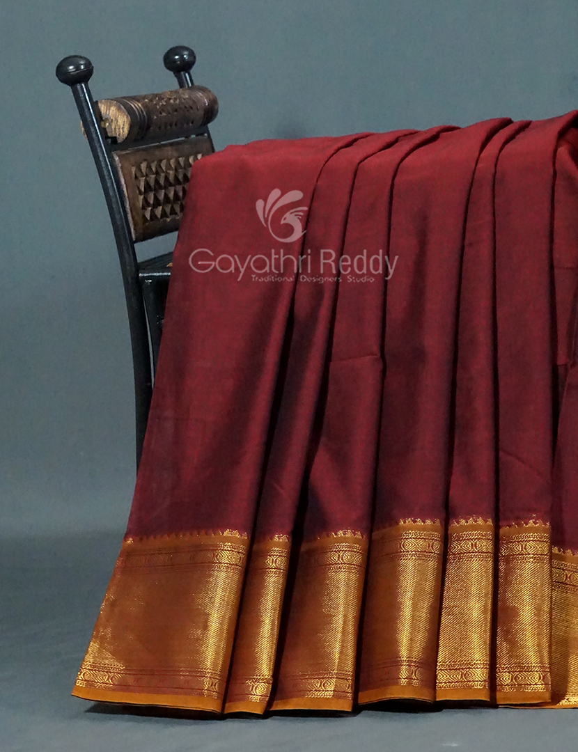 Kalanetha Maroon Coloured Pure Narayanpet Cotton Saree By Gayathri Reddy Designer Studio | Swadesiicart