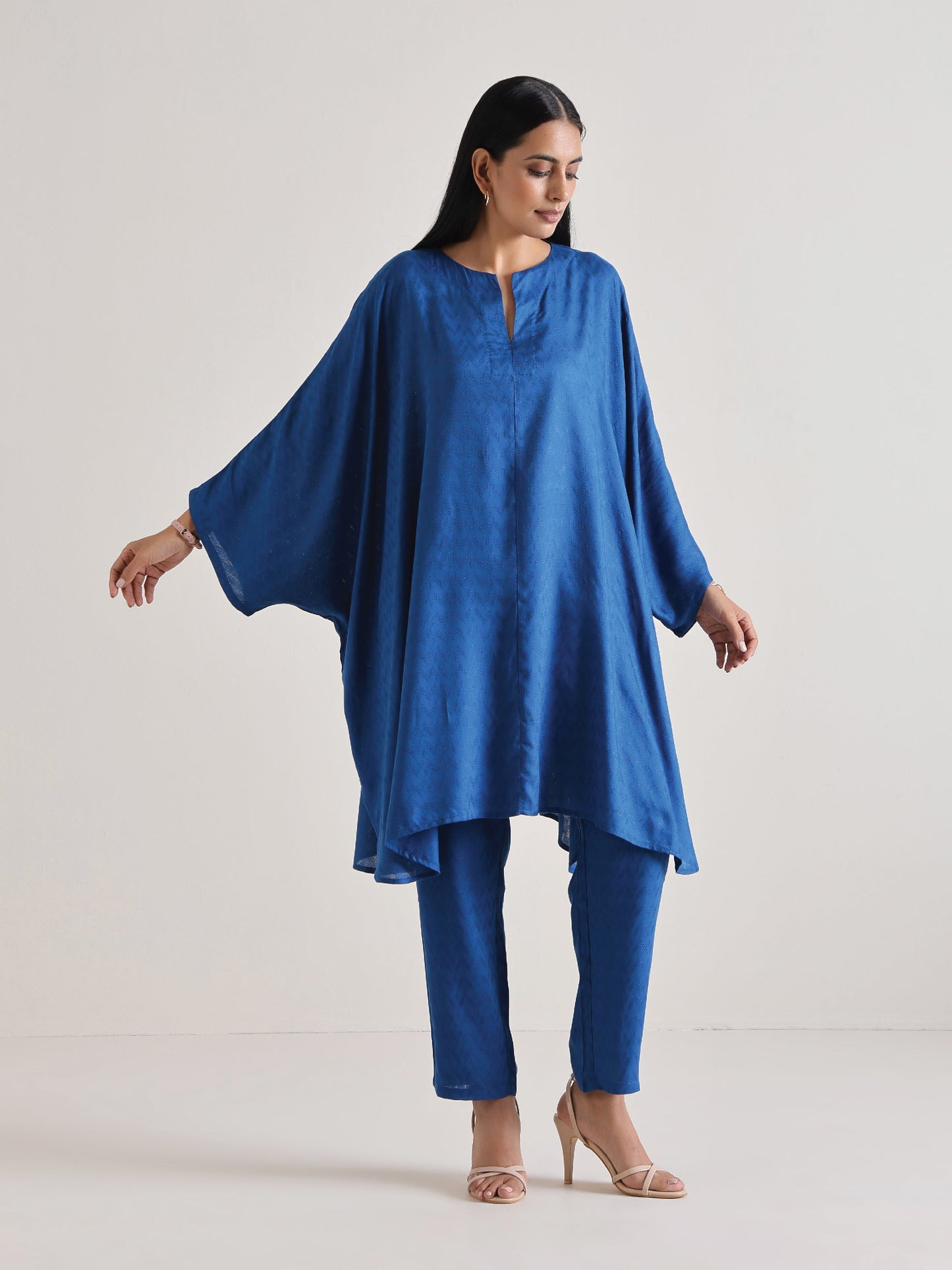 trueBrowns Ink Blue Oversized Round Co-Ord Set - Swadesiicart