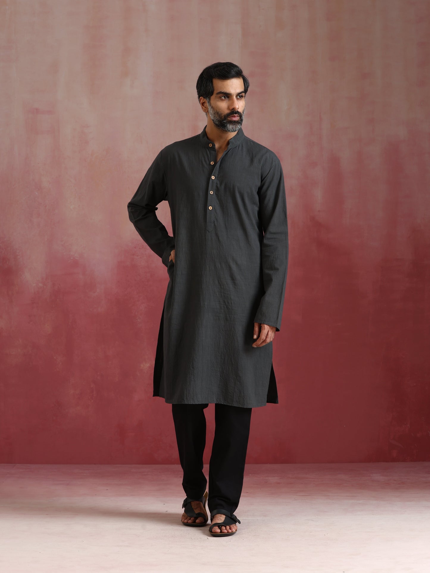 trueBrowns Men's Charcoal Grey Mandarin Collar Kurta | Swadesiicart