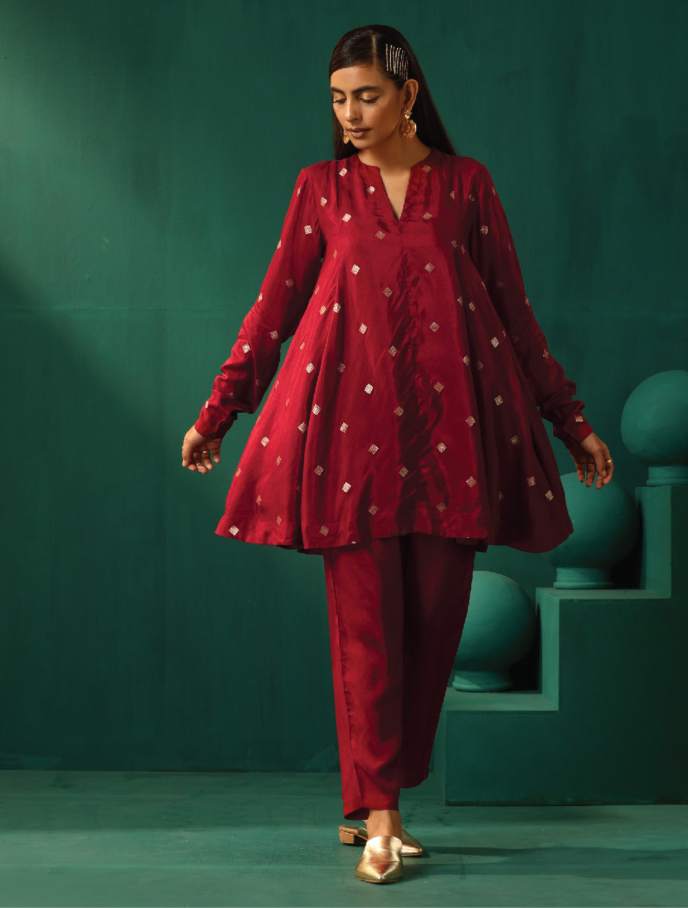 trueBrowns Maroon Diamond Viscose Silk Relaxed Co-ord Set - Swadesiicart