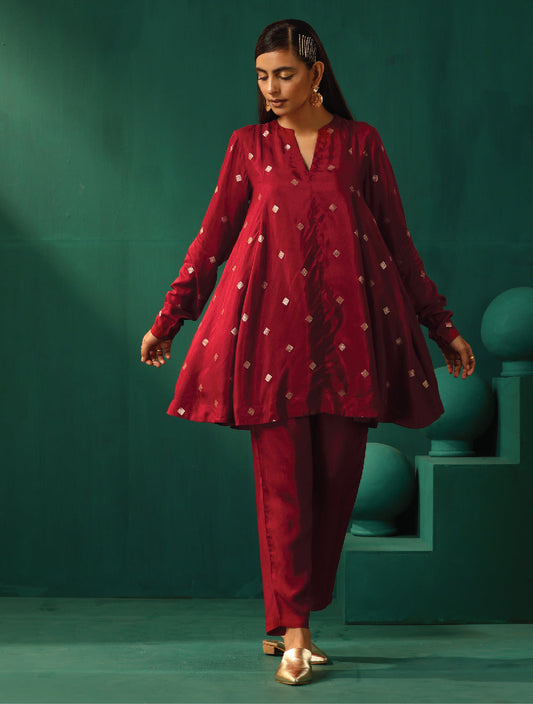 trueBrowns Maroon Diamond Viscose Silk Relaxed Co-ord Set - Swadesiicart