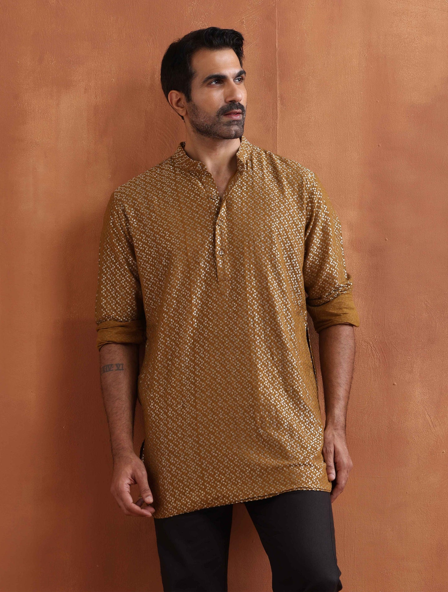 trueBrowns Men's Mustard Cotton Dobby Short Kurta | Swadesiicart