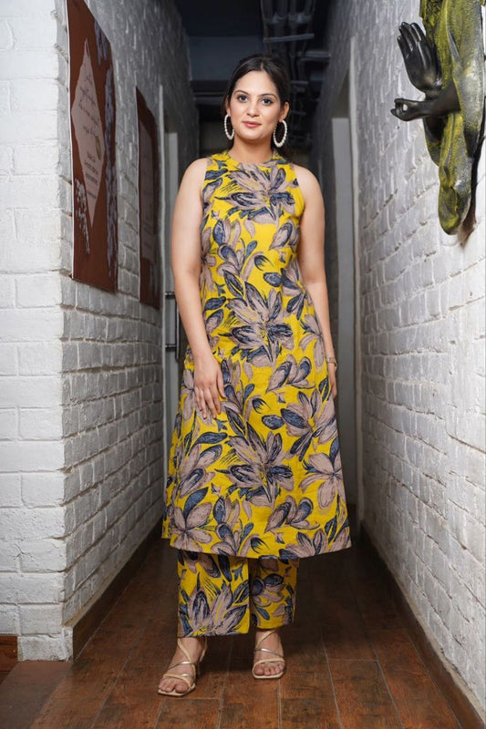 NOZ2TOZ Floral Printed Knee Length Rayon Co-ords Set - Swadesiicart