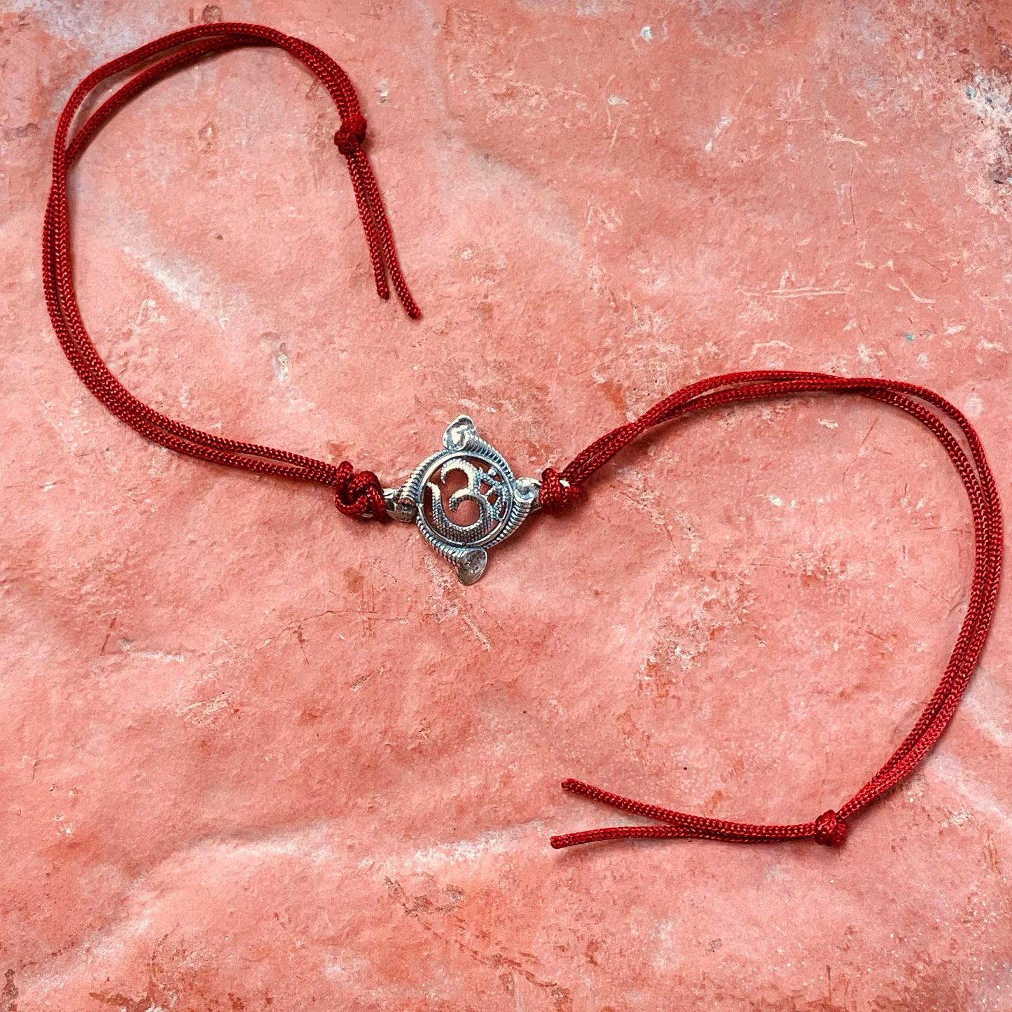 trueBrowns 925 Sterling Silver Textured Om Thread Rakhi | Swadesiicart