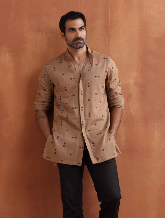 trueBrowns Men's Brown Printed Short Kurta | Swadesiicart