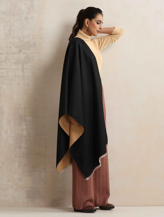 trueBrowns Black Reversible Woollen Stole | Swadesiicart