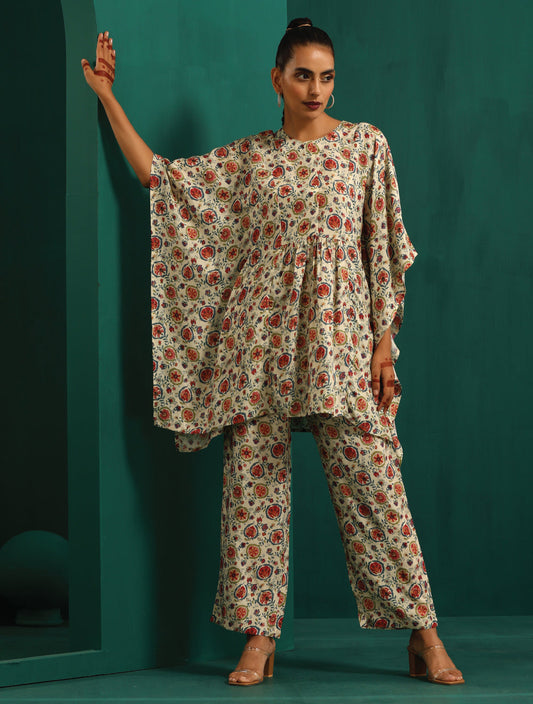 trueBrowns Off white Floral Bunch Muslin Silk Printed Kaftan Gathered Co-ord Set - Swadesiicart