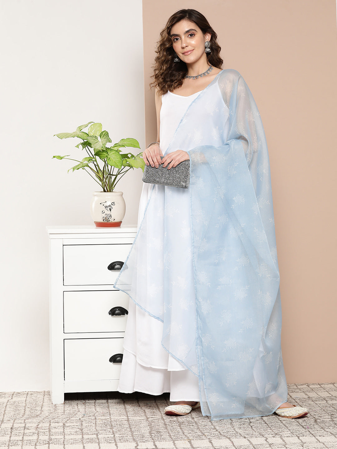 InWeave Women's Cream Strappy With Blue White Chintz Organza Dupatta - Swadesiicart