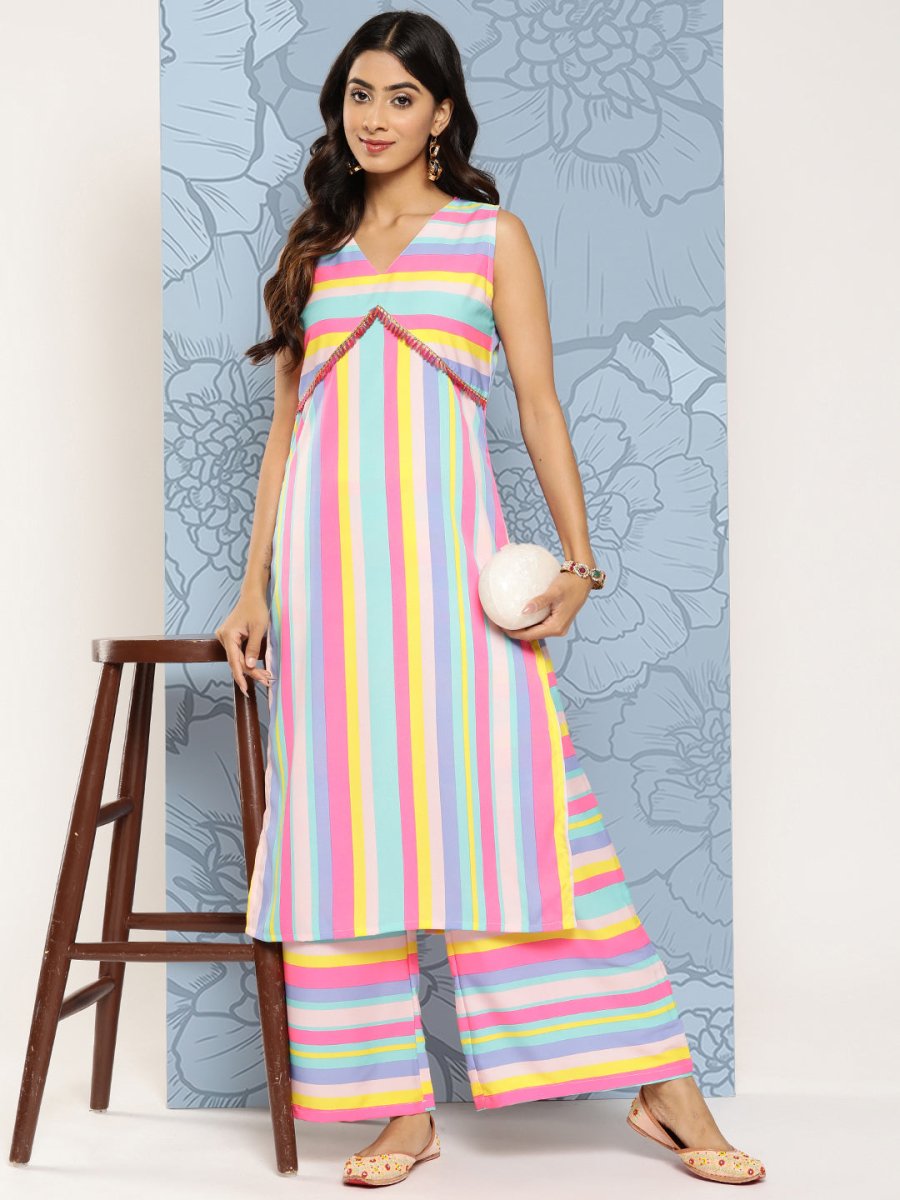 Ahalyaa Striped Empire Gotta Patti Kurta With Palazzos | Swadesiicart