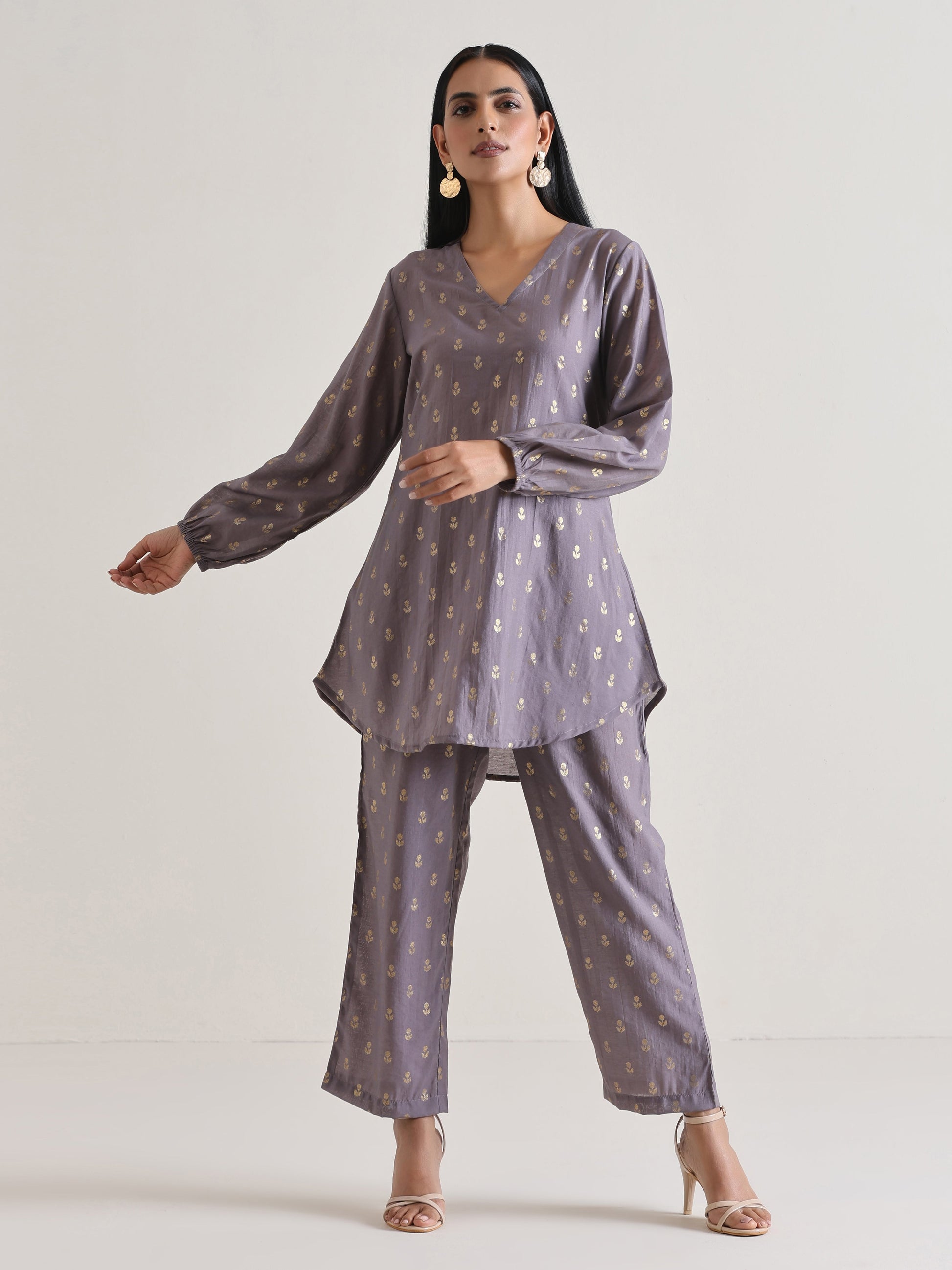 trueBrowns Plum Grey Foil Short Co-Ord Set - Swadesiicart