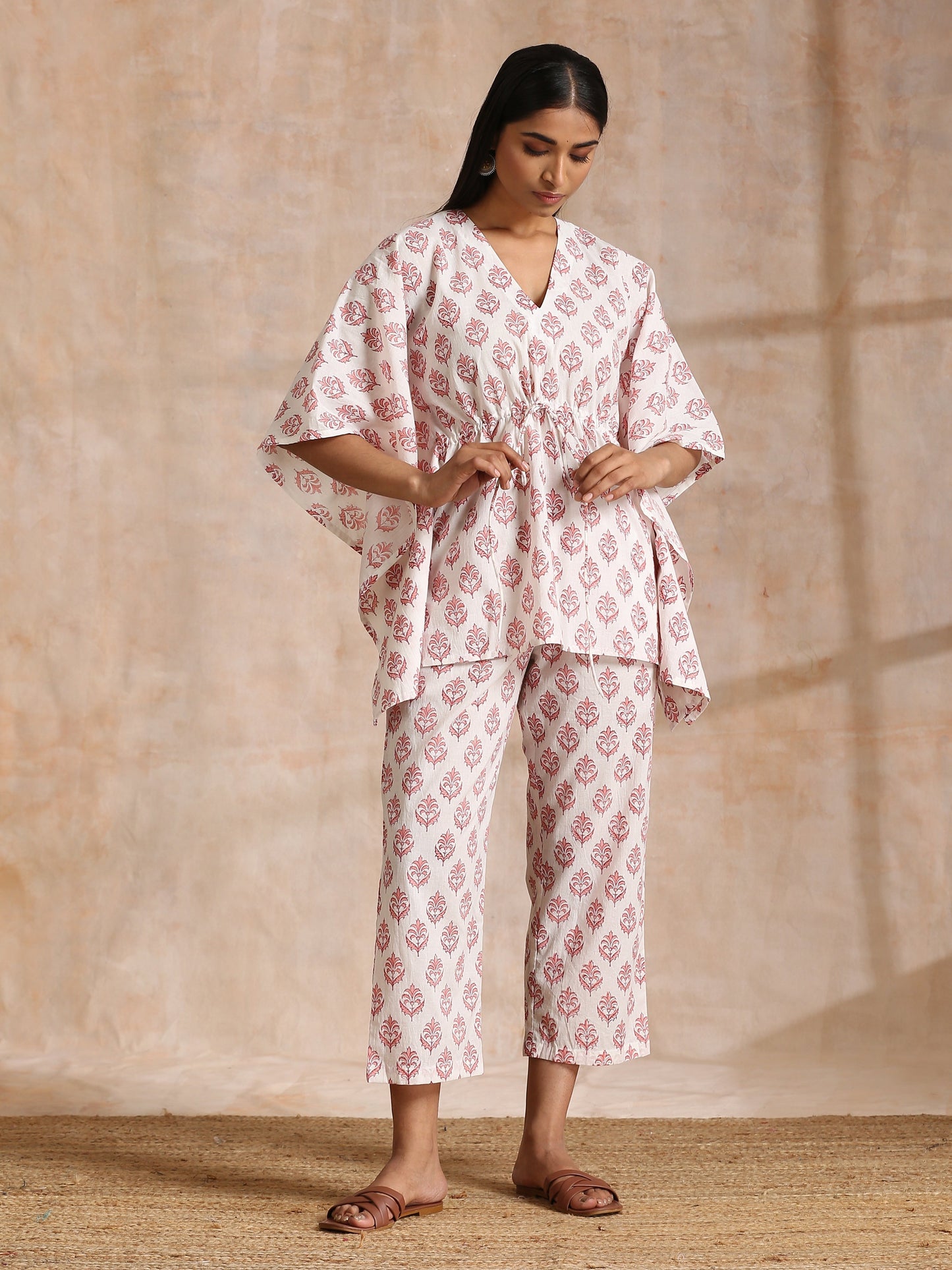 trueBrowns Pink Buta On White Block Print Cotton Kaftan Co-Ord Set - Swadesiicart
