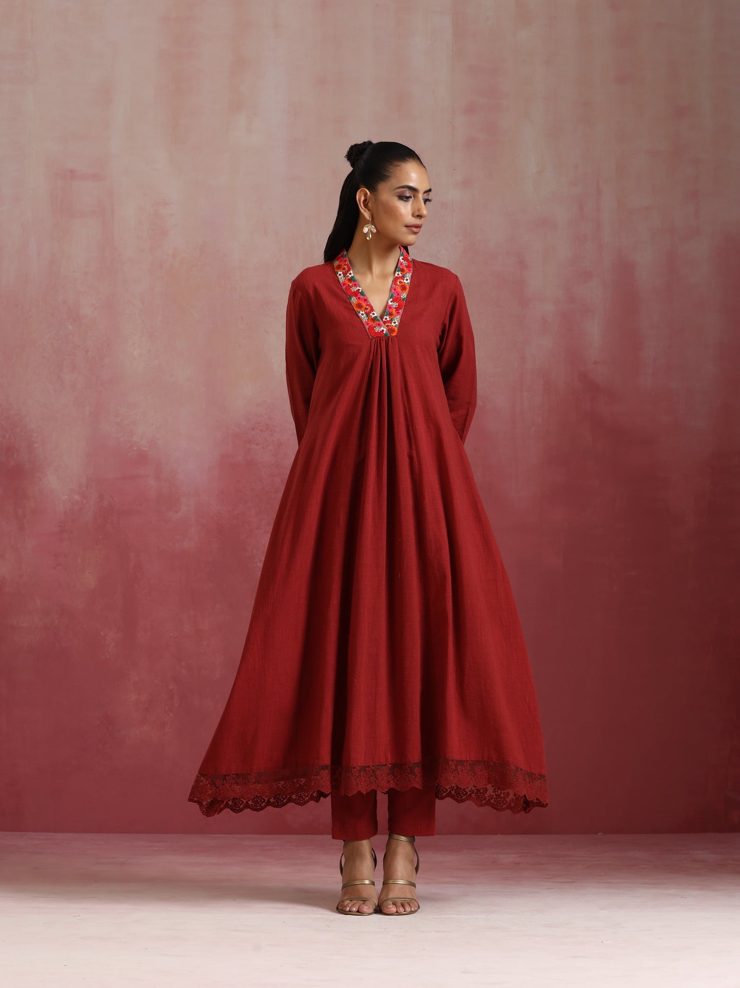 trueBrowns Maroon Cotton Dobby Kurta Set | Swadesiicart