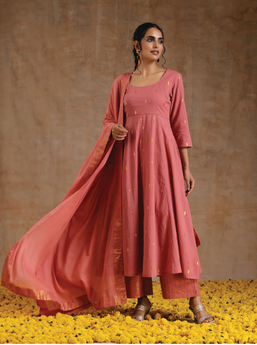 trueBrowns Blush Gold Cotton Anarkali Set | Swadesiicart