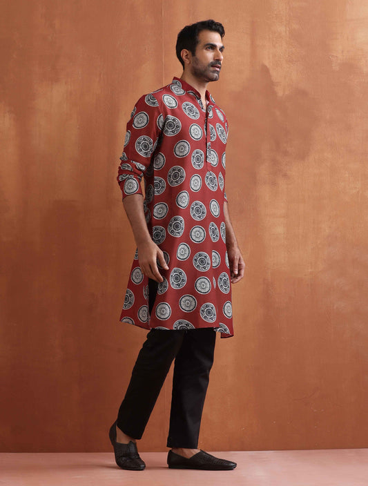 trueBrowns Men's Rust Printed Kurta | Swadesiicart