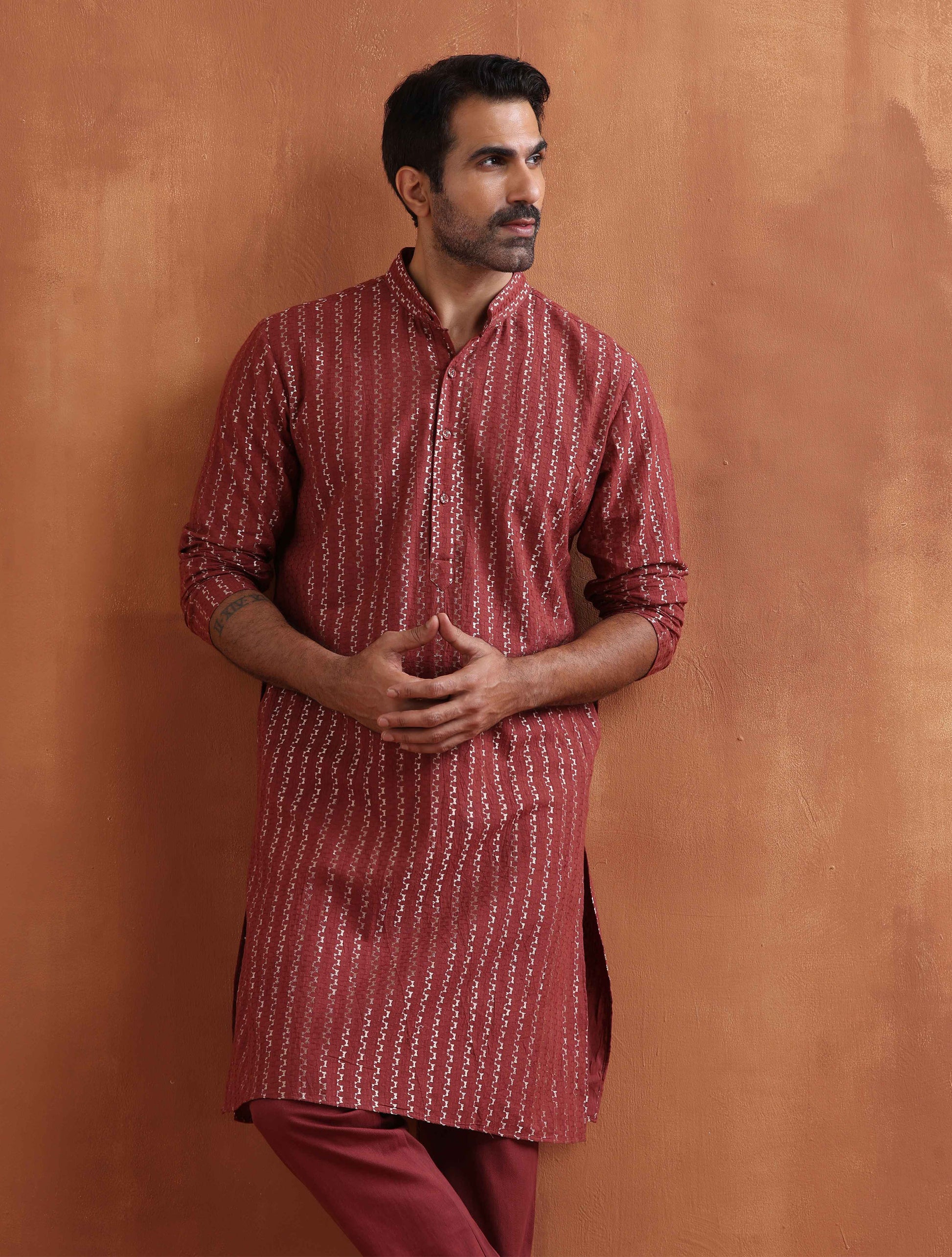 trueBrowns Men's Rust Cotton Dobby Kurta | Swadesiicart