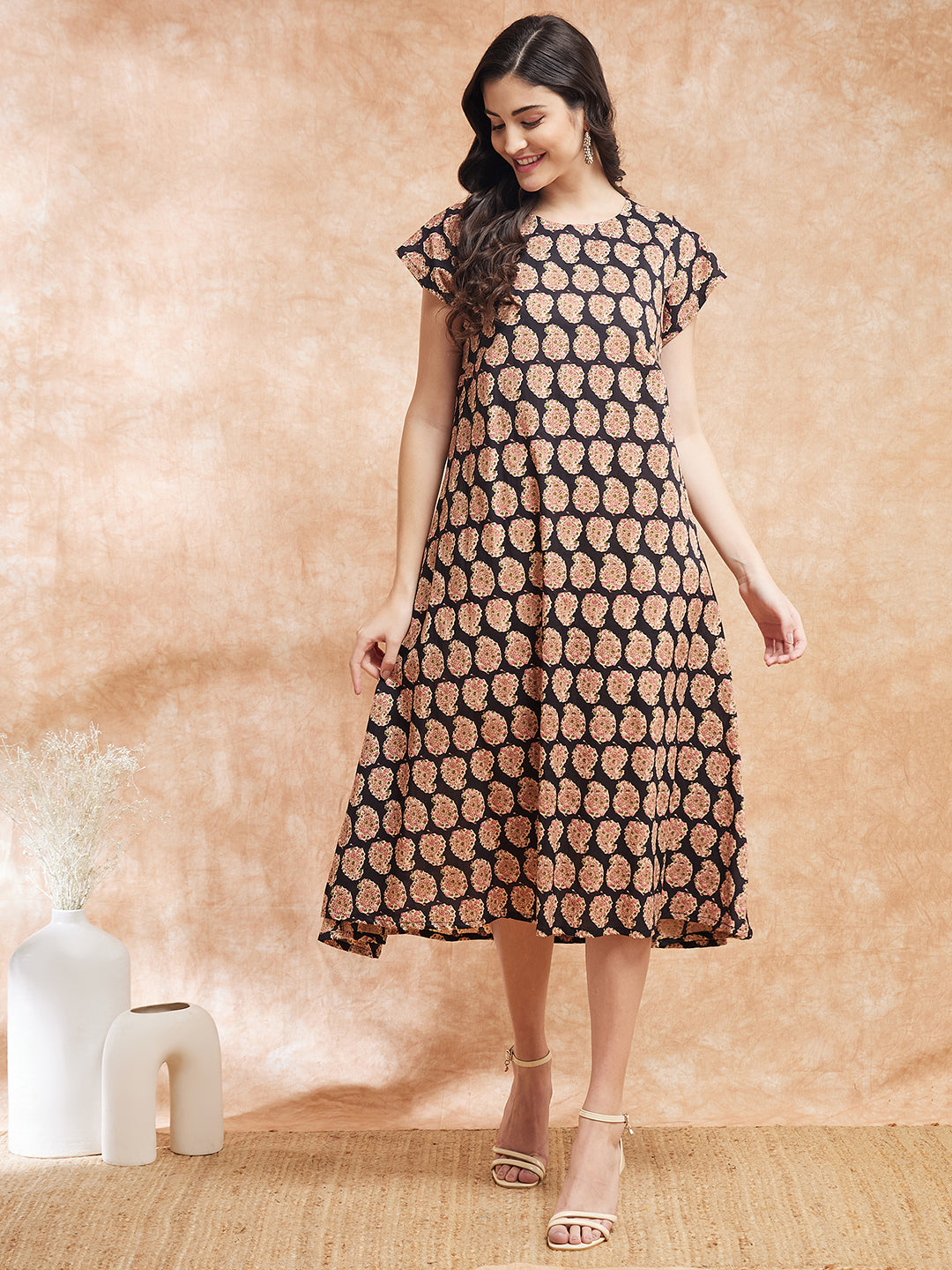 InWeave Women's Black Small Paisley Kalamkari A Line Dress - Swadesiicart