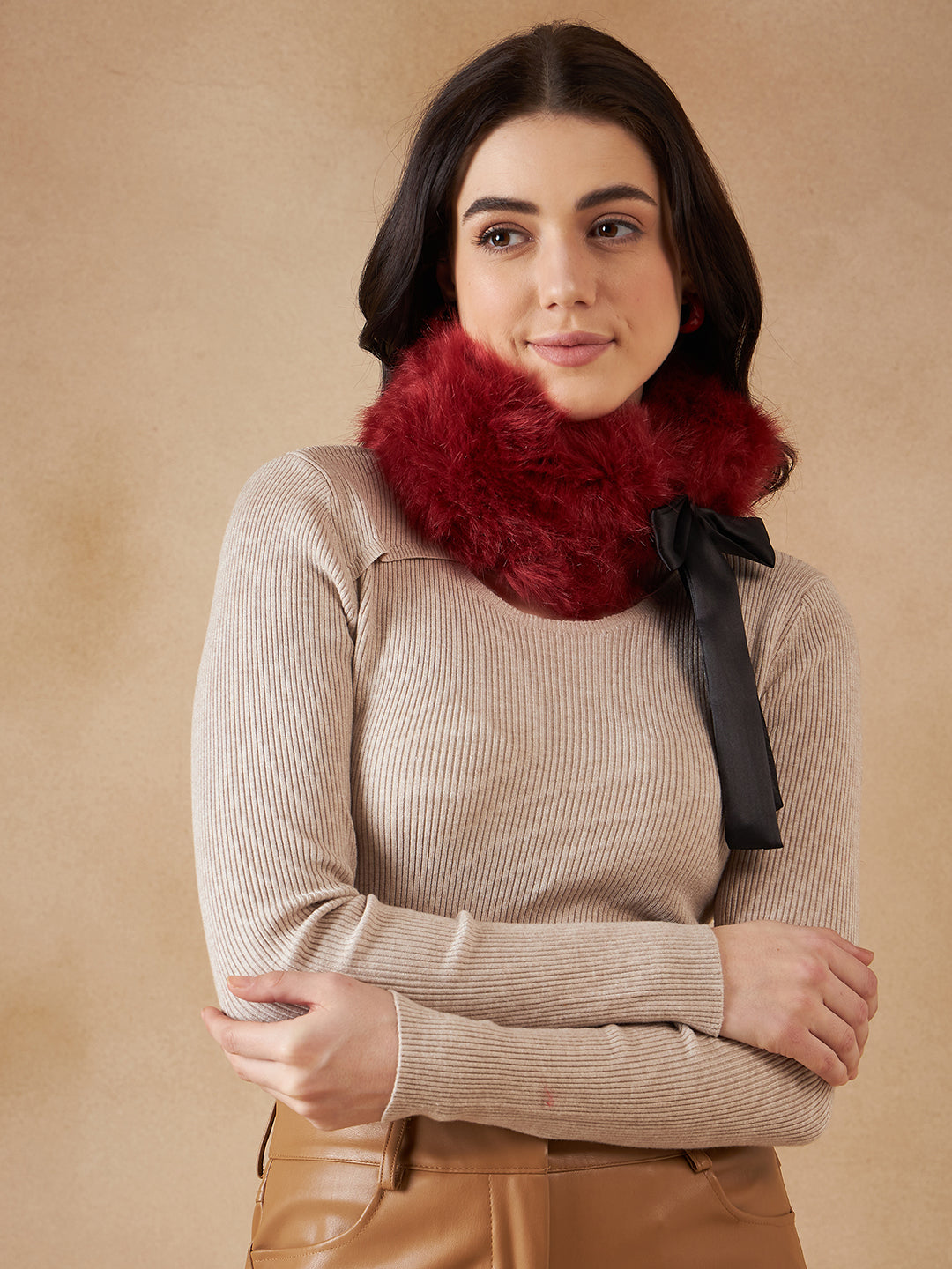 InWeave Women's Bright Rust Fur Neckpiece - Swadesiicart
