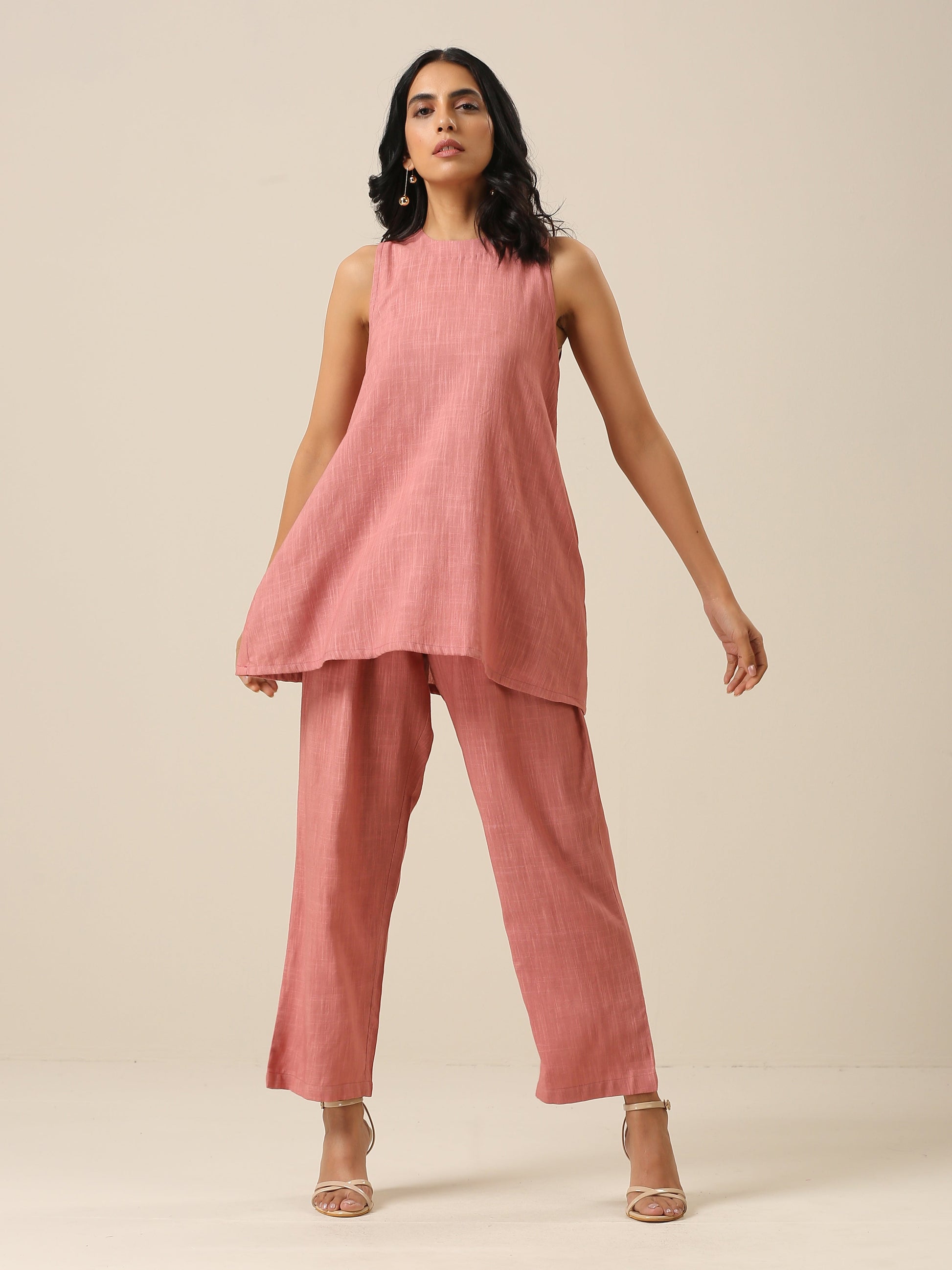 trueBrowns Light Mauve Slub Textured Sleeveless Short Co-Ord Set - Swadesiicart