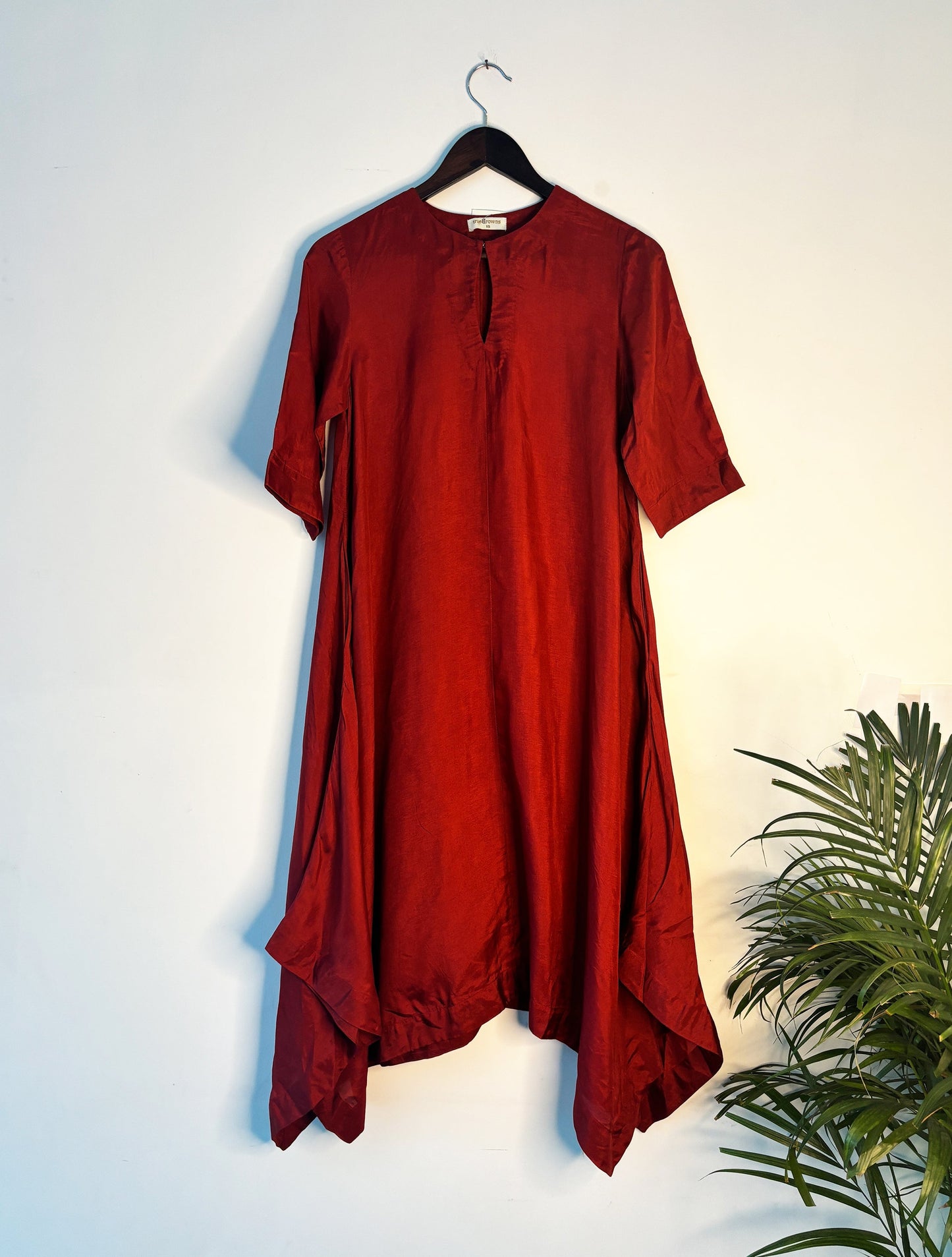 trueBrowns Maroon Silk Kurta | Swadesiicart