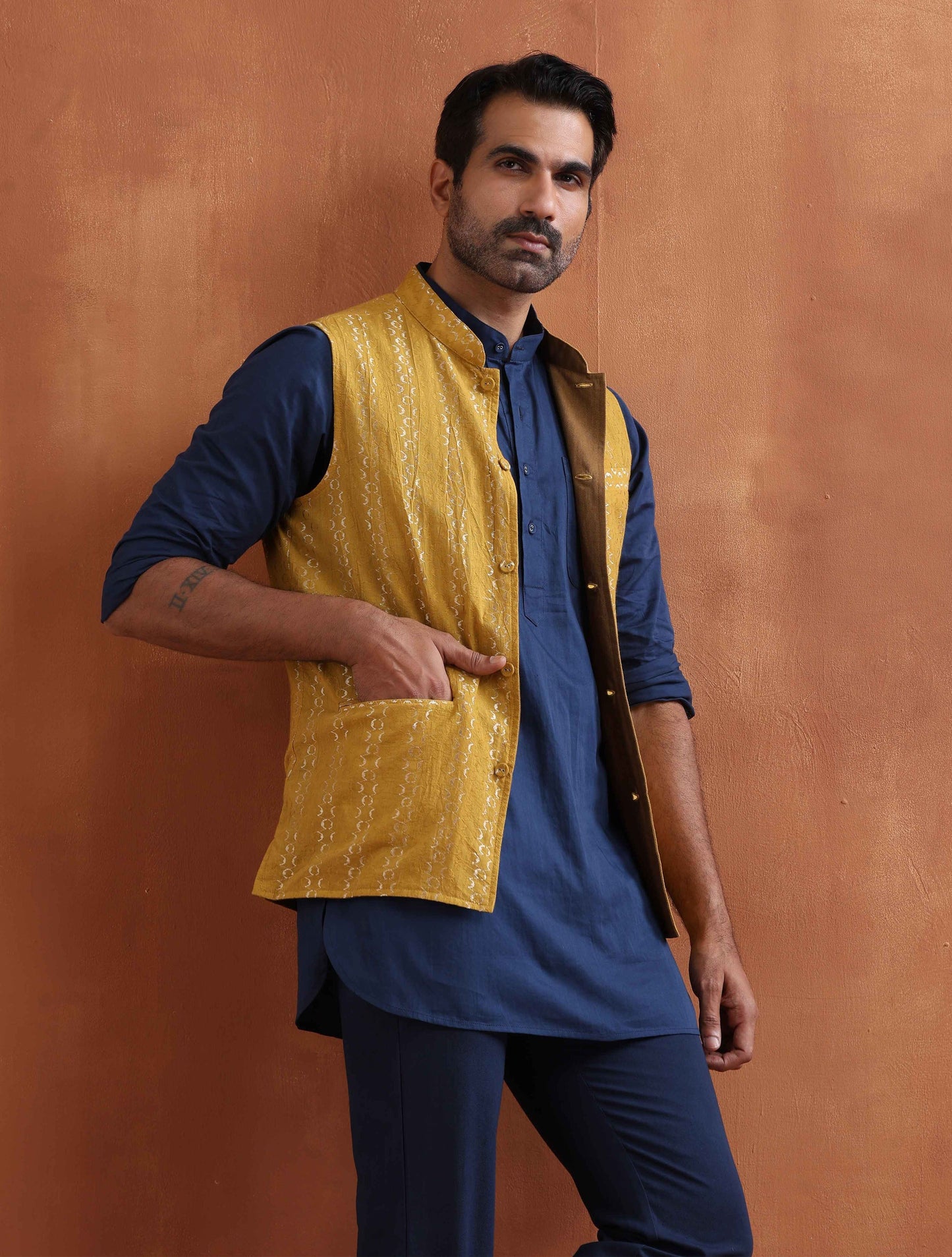 trueBrowns Men's Mustard Cotton Dobby Reversible Nehru Jacket | Swadesiicart