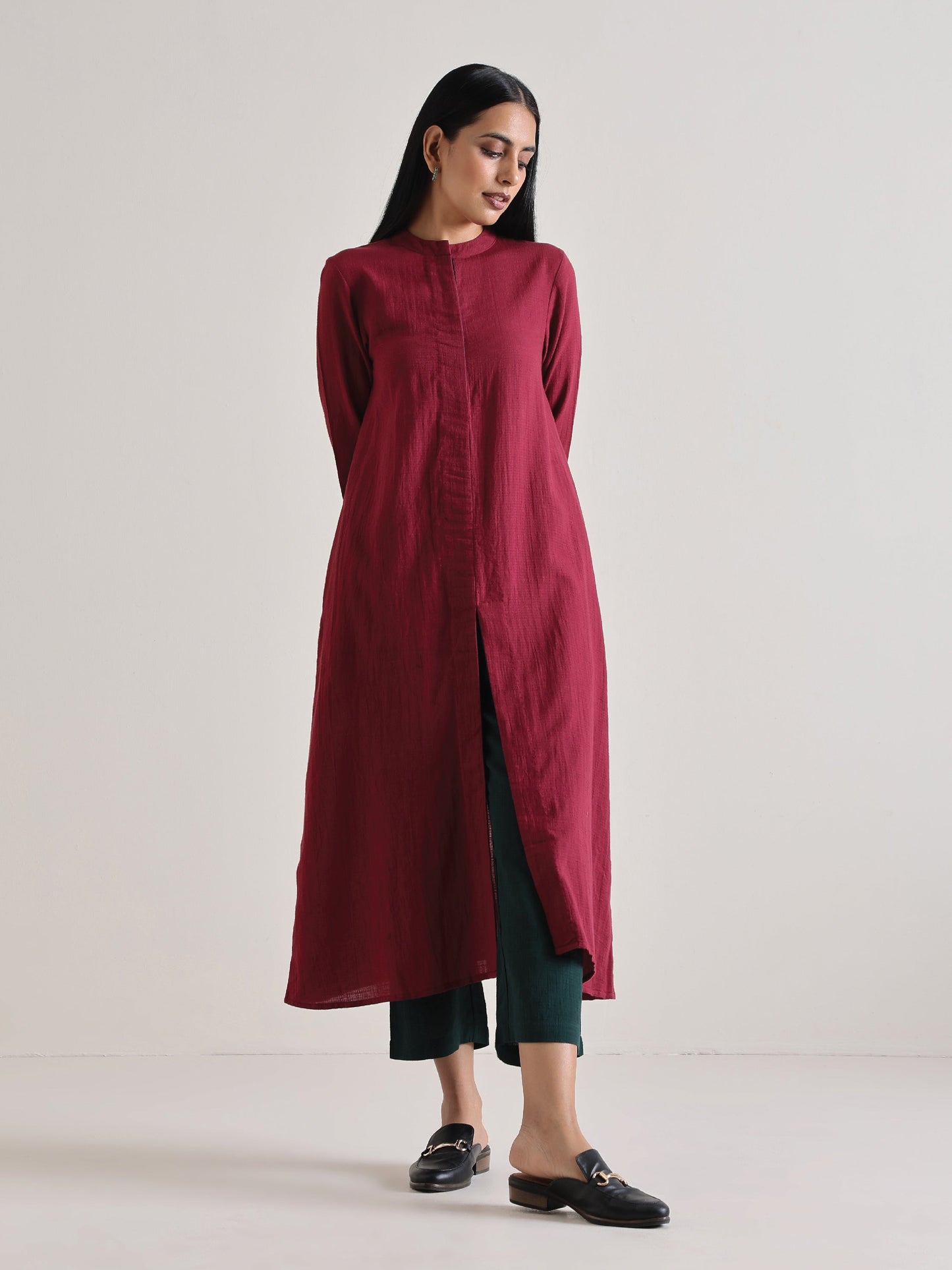 trueBrowns Maroon Placket Kurta Pant Set | Swadesiicart