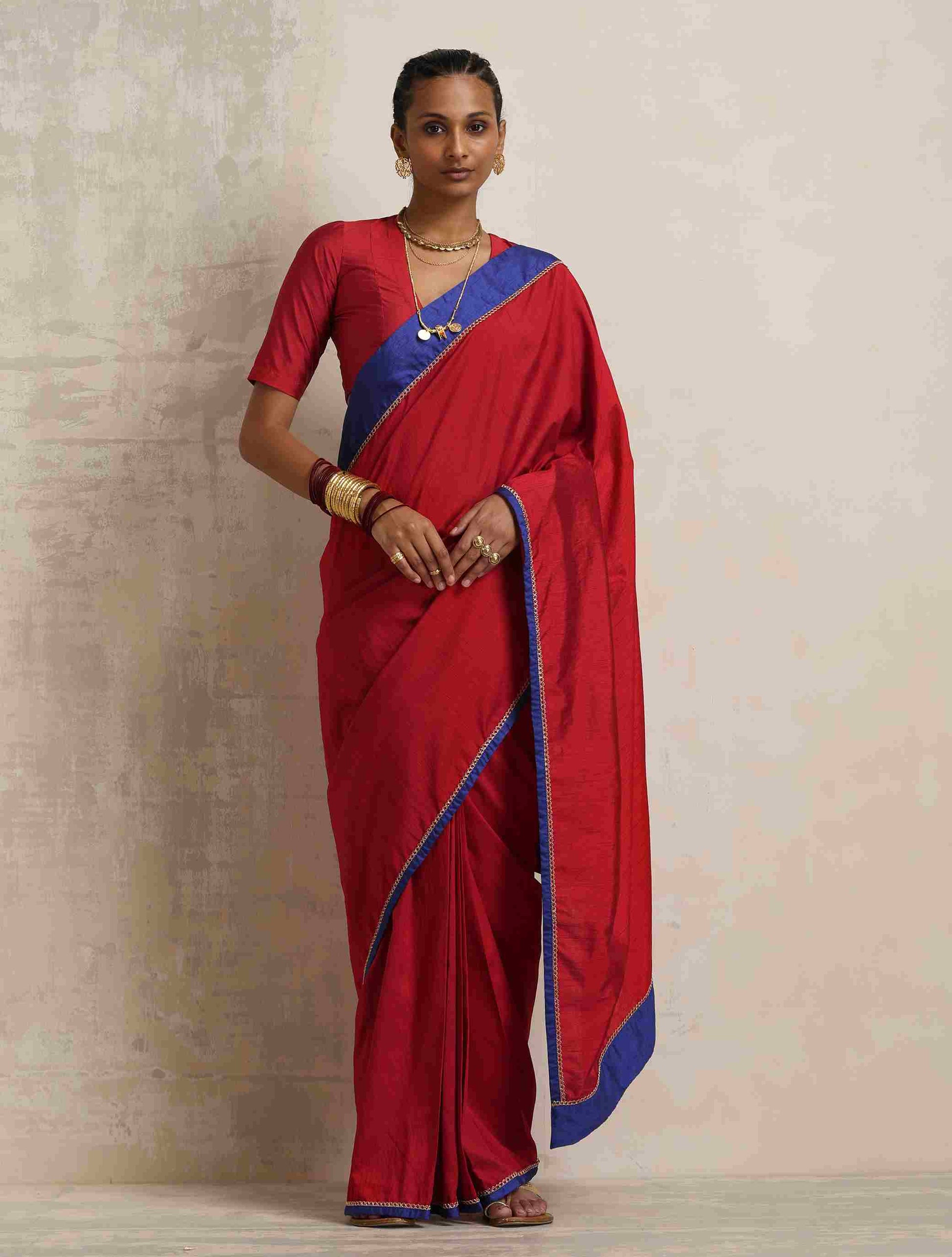 trueBrowns Red Silk Ready To Wear Saree | Swadesiicart