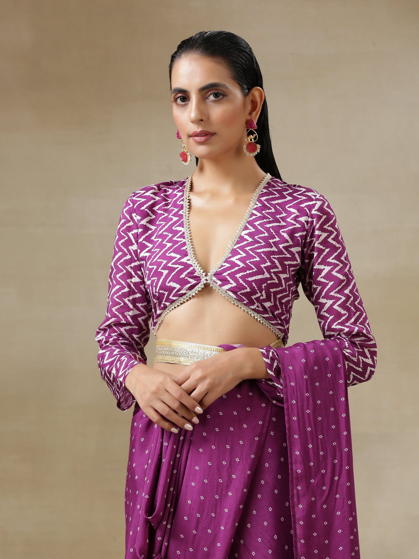 trueBrowns Purple Bandhani Printed Silk Full Sleeve Blouse | Swadesiicart