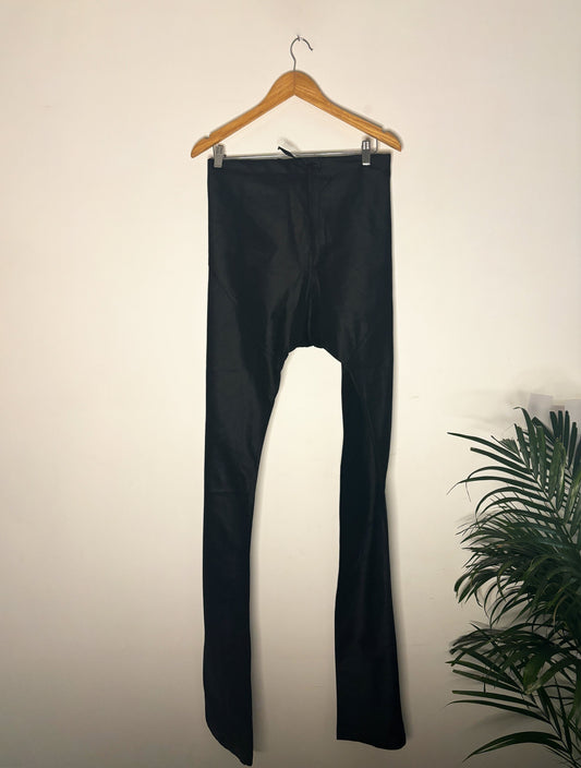 trueBrowns Black Silk Pajama | Swadesiicart