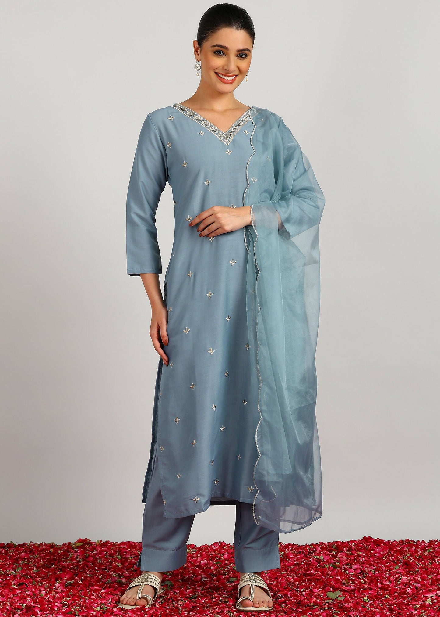 Aavyora Women's Sky Grey Embroidered Kurta Set with Dupatta - Swadesiicart