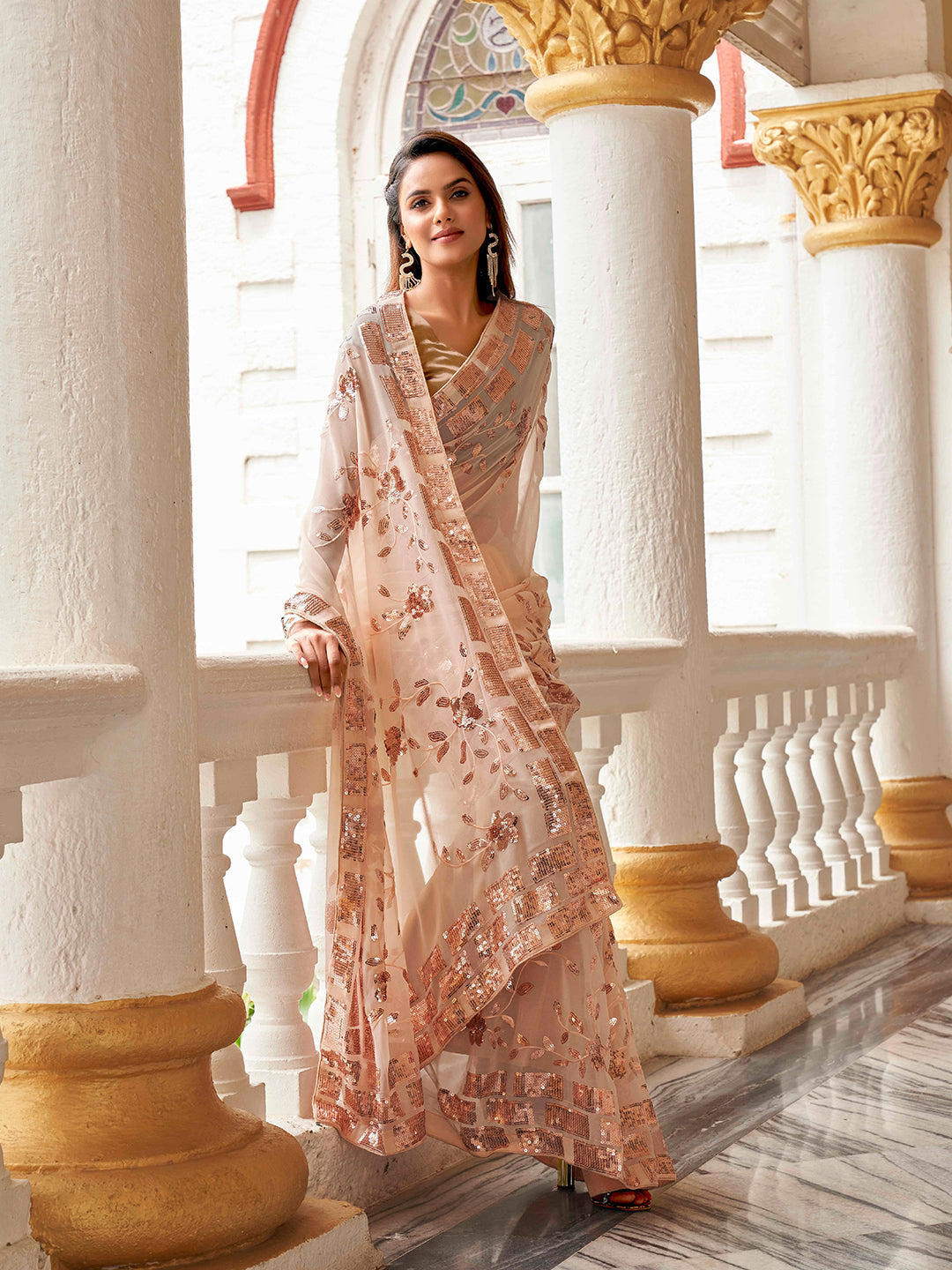 Tikhi Imli Floral Sequinned Georgette Saree | Swadesiicart