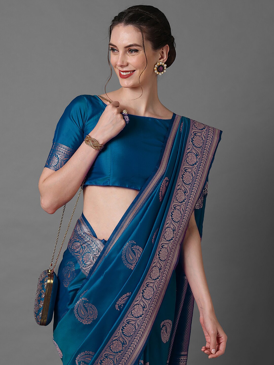Mitera Ethnic Motifs Woven Design Zari Silk Blend Banarasi Saree | Swadesiicart