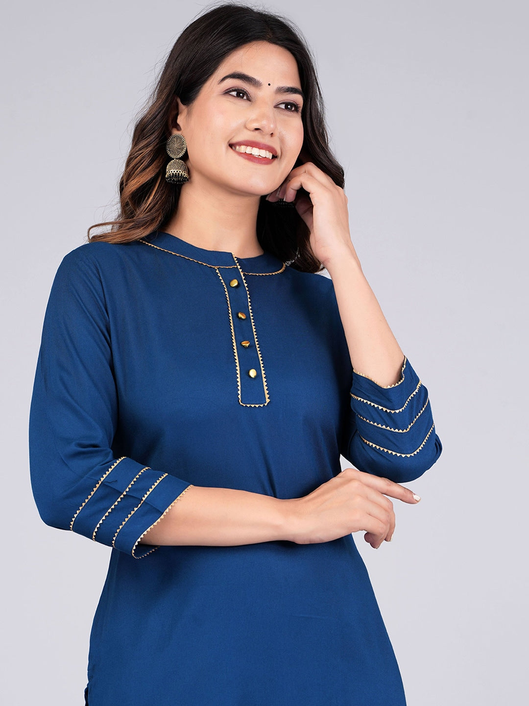Kalini Regular Gotta Patti Kurta With Trousers - Swadesiicart