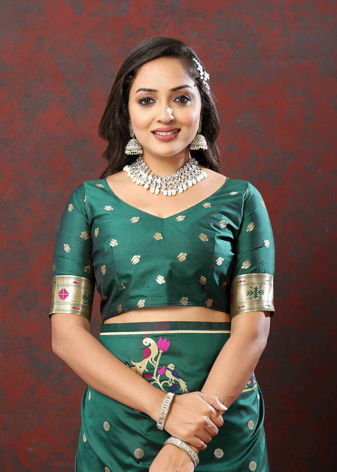 Lorenvalley Fashion Green Soft Paithani Silk Woven Design Gold Zari Meenakari Weaving Saree - Swadesiicart