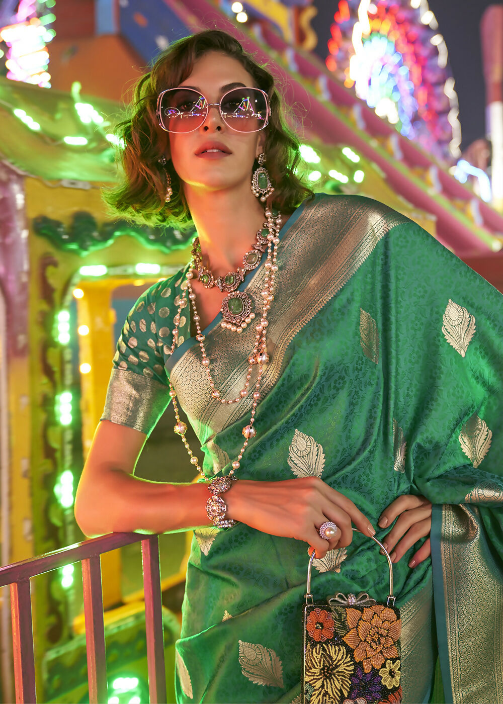 Beautiful Green Handloom Weaving Silk Saree - Emponline | Swadesiicart