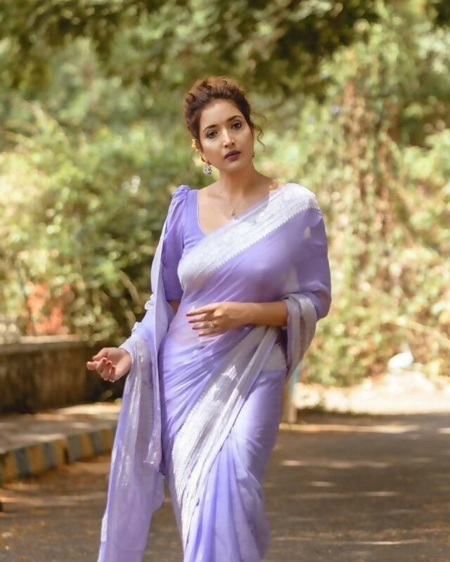 DEIANA'S Beautiful Designer Golden zari Soft Cotton Saree - Lavender - Swadesiicart