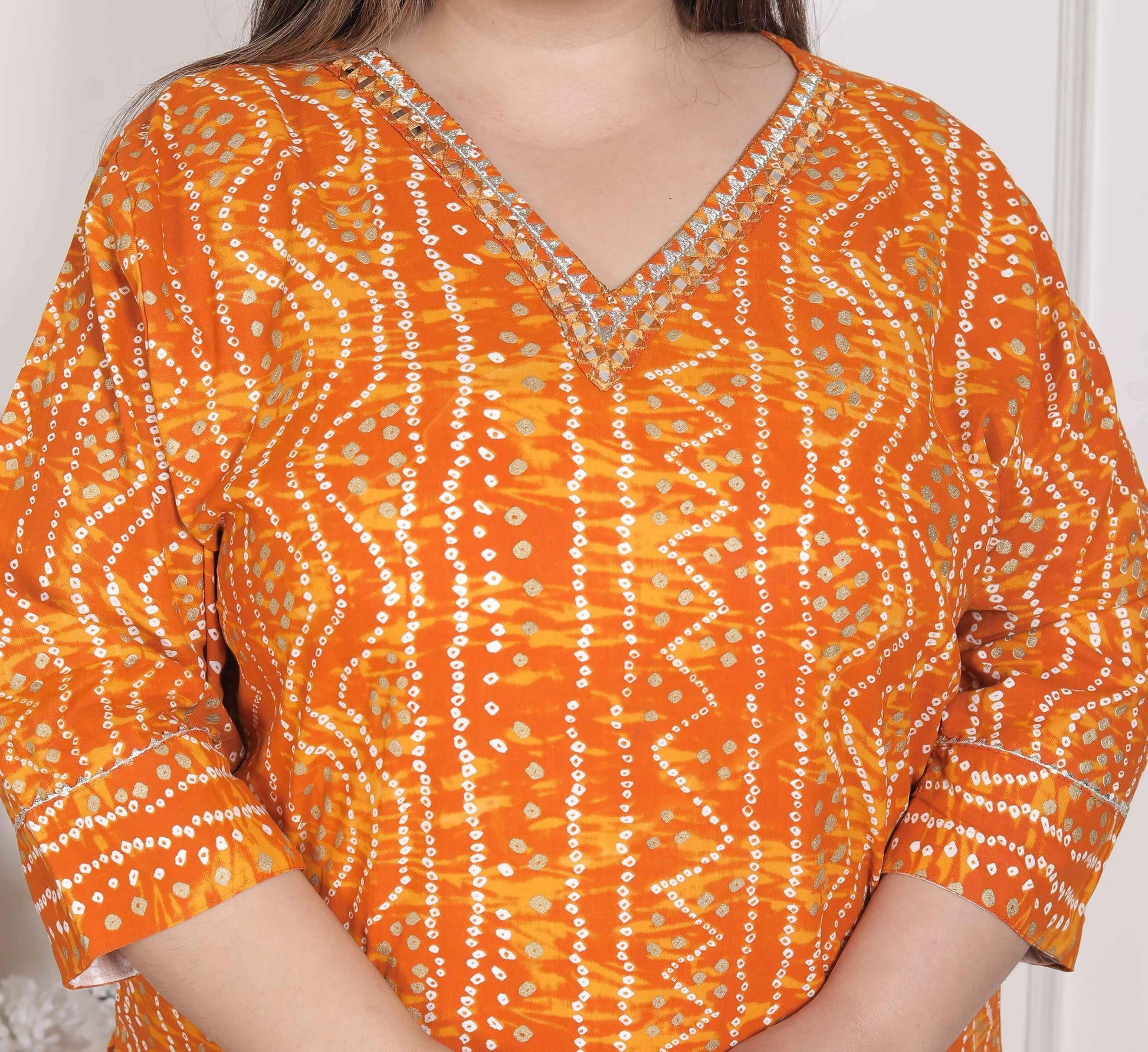 Miravan Women's Plus Size Yellow Bandhani Printed Straight Kurta - Swadesiicart