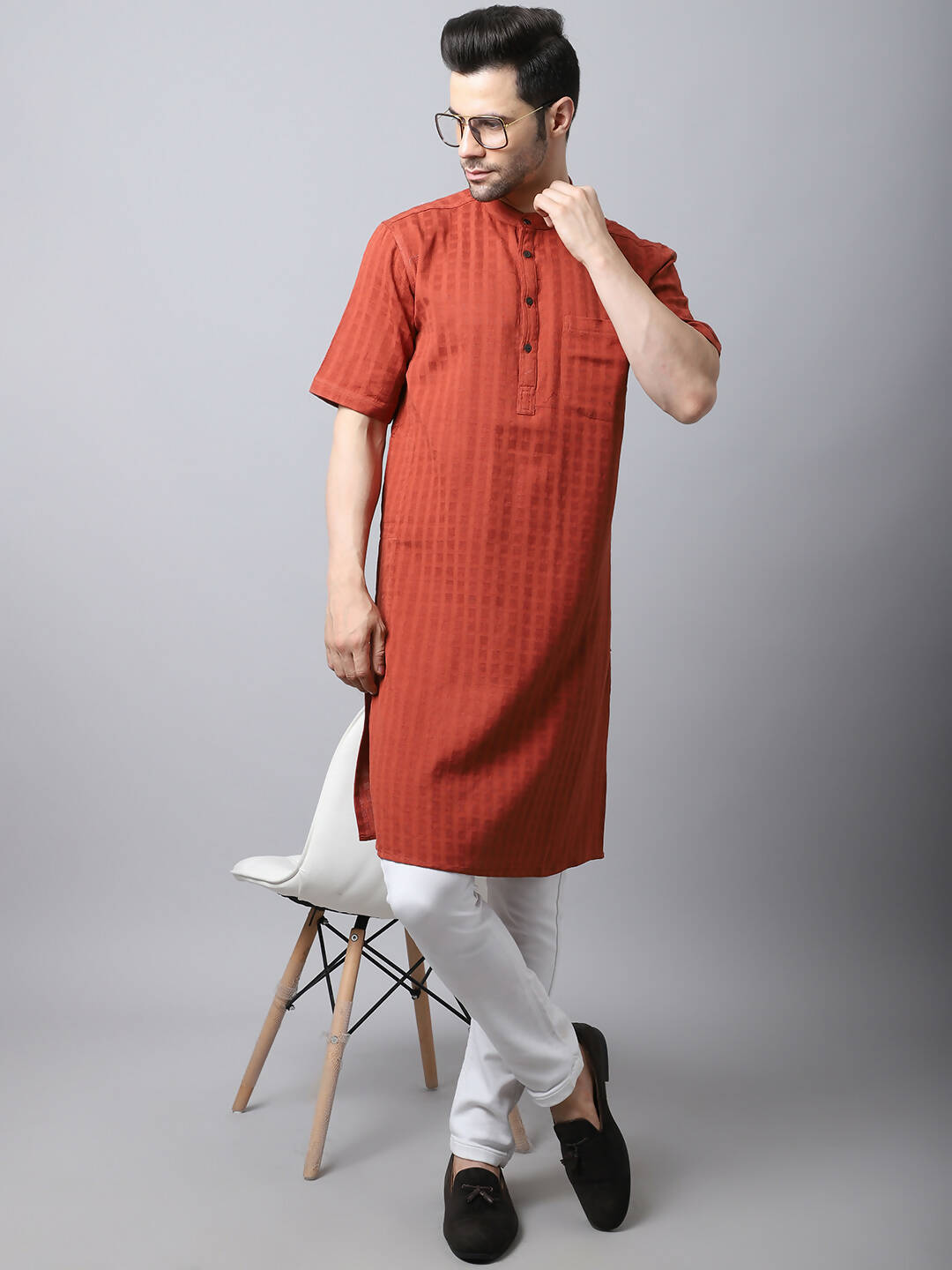 Even Apparels Red Pure Cotton Kurta With Band Collar | Swadesiicart