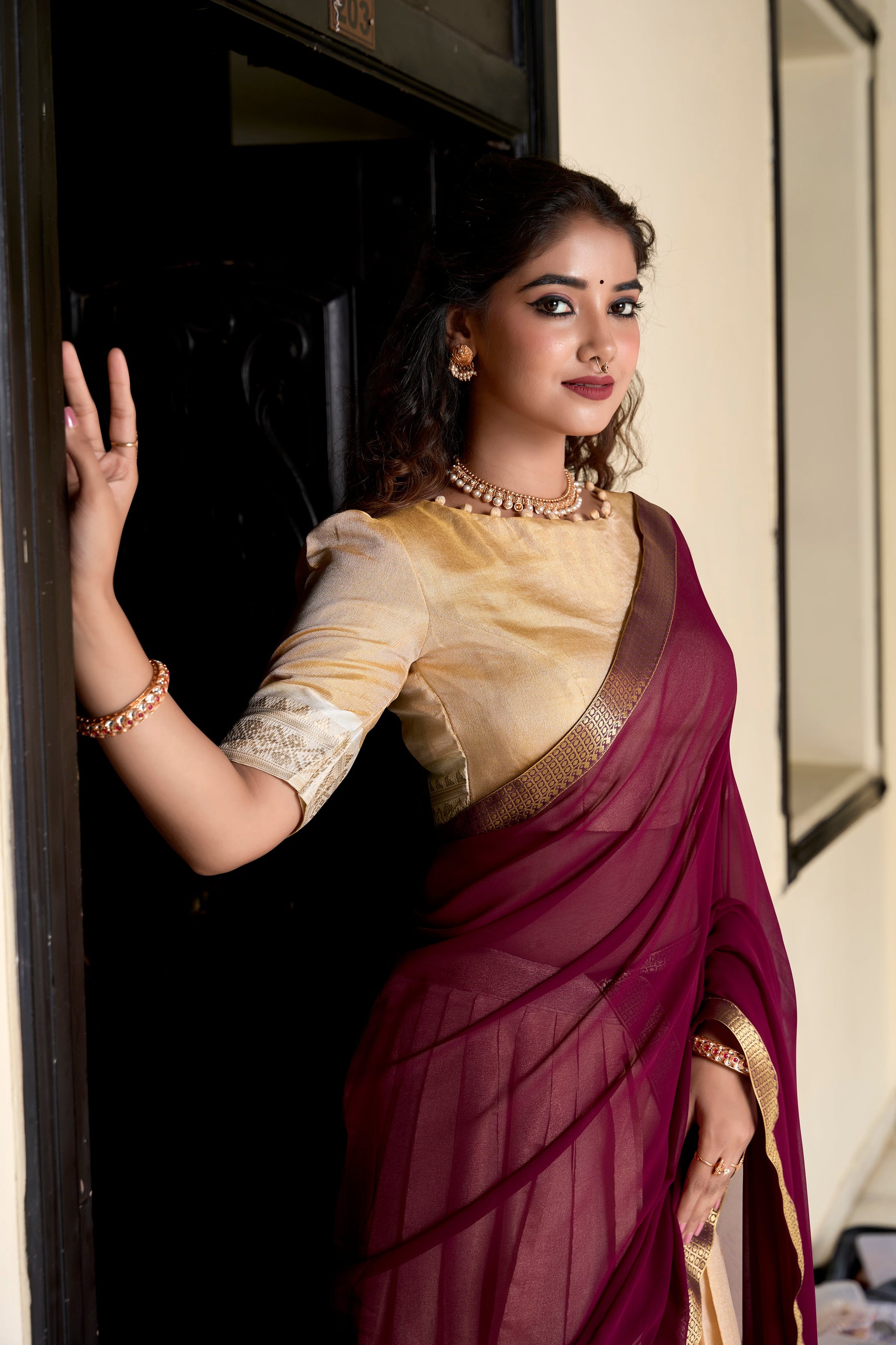 Lorenvalley Cream Kanchipuram Zari Weaving Work Lehenga Choli | Swadesiicart